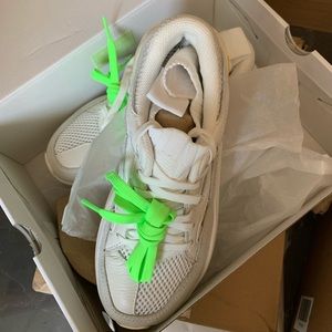 Brandblack white sneakers sock